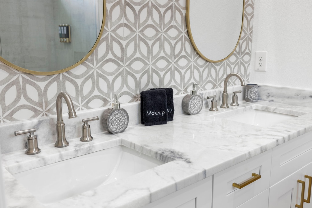 Property p12 image 41